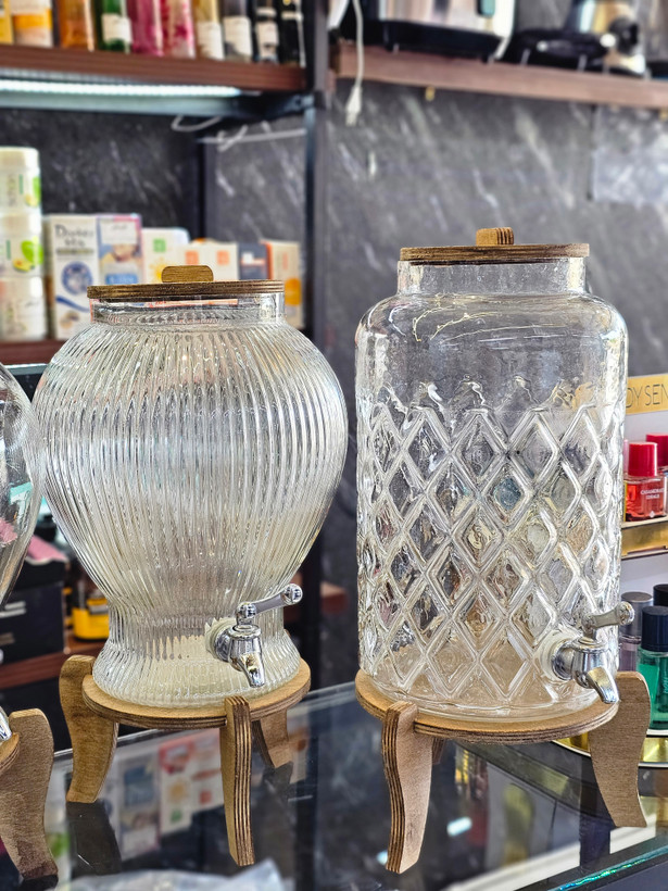 کلمن شیشه ای پایه دار چوبی